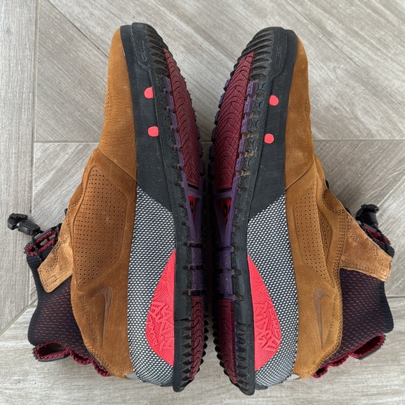 ACG Ruckel Ridge silhouette - Picture 5 of 13